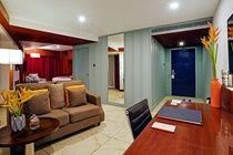 Hotel Zone By The Park, Orr, 4*